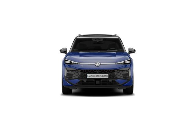 Volkswagen T-Roc R-Line First Edition | 'App-Connect' draadloze smartphone integratie | 30,5 cm display met 2D en 3D weergave | Achterklep, elektrisch, met sensorgestuurde opening (Easy Open)