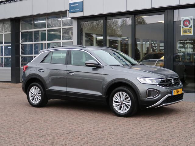 Volkswagen T-Roc 1.0 TSI Life | Navigatie | Parkeersensoren | App Connect |