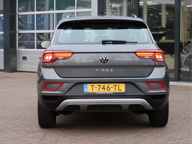Volkswagen T-Roc 1.0 TSI Life | Navigatie | Parkeersensoren | App Connect |