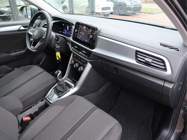 Volkswagen T-Roc 1.0 TSI Life | Navigatie | Parkeersensoren | App Connect |