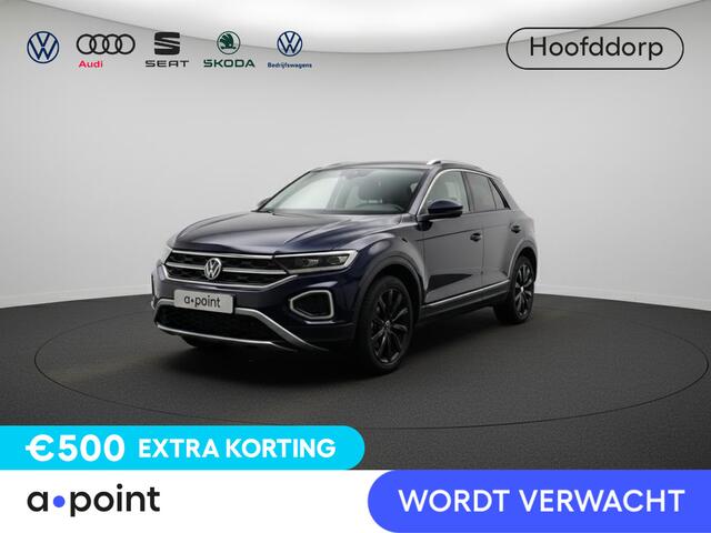 Volkswagen T-Roc 1.5 TSI Style 150 pk Automaat (DSG) | Navigatie | Trekhaak (afneembaar) | Parkeersensoren (Park assist) | Stoelverwarming | Keyless |