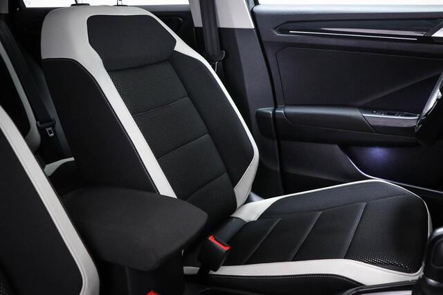 Volkswagen T-Roc 2.0 TSI 4Motion Sport | WINTER / EXECUTIVE- PACK | BEATS DAB | STOELVERWARMING