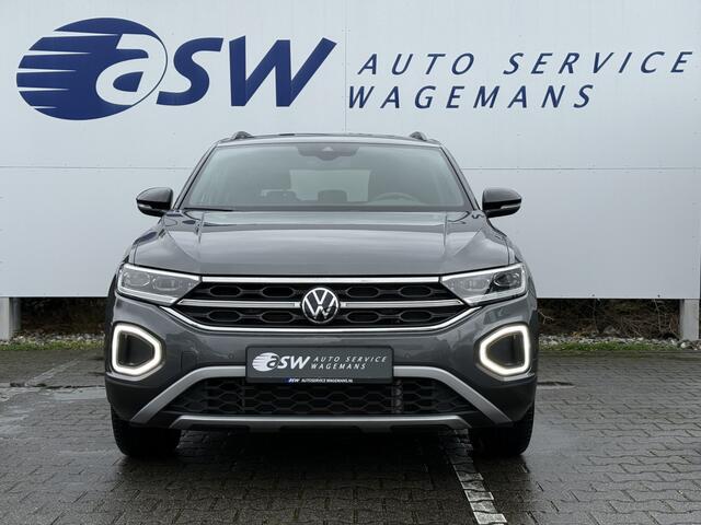 Volkswagen T-Roc 1.5 TSI Move | CarPlay | Camera | IQ Light | DAB+ | 18 inch