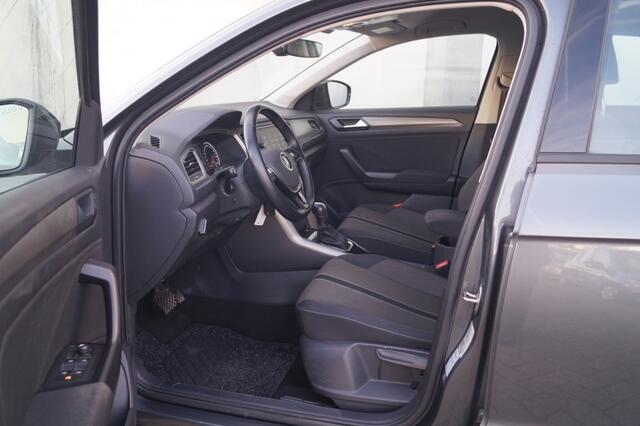 Volkswagen T-Roc 1.5 TSI 150pk DSG Style -NAVI-ECC-PDC-
