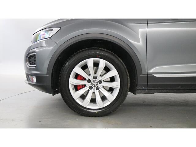 Volkswagen T-Roc 1.5 TSI 150pk DSG Sport Navi LED Trekhaak