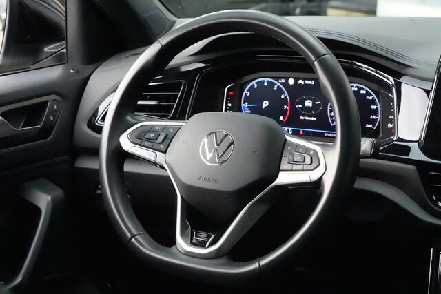 Volkswagen T-Roc 1.5 TSI R-Line Business 150pk Panoramadak/Stoelverwarming/Camera