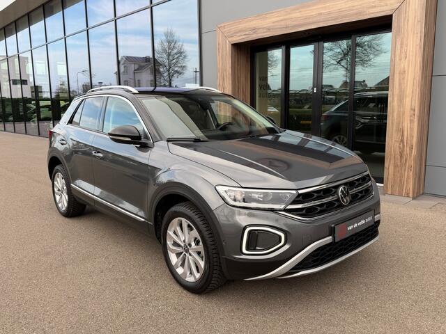 Volkswagen T-Roc 1.5 TSI 150pk DSG Style | Trekhaak | Navi | IQ light | Adapt. Cruise | Rijklaar incl. garantie