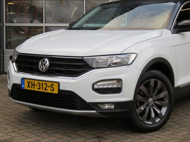 Volkswagen T-Roc 1.0 TSI 115pk STYLE / Leder / 17 Inch / Navi / Carplay / Stoelverw / BOVAG garantie