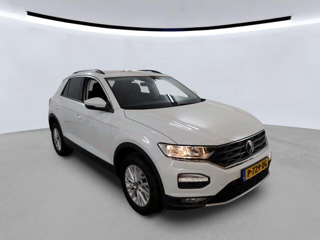 Volkswagen T-Roc 1.0 TSI Style Business / App connect / Parkeersensoren V+A / Climate controle / Stoelverwarming /