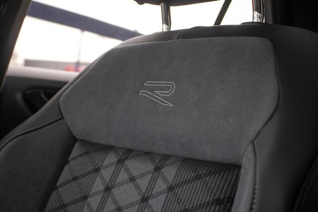 Volkswagen T-Roc 1.5 TSI R-Line Edition | Adapt cruise | Panorama dak | 19" Lmv