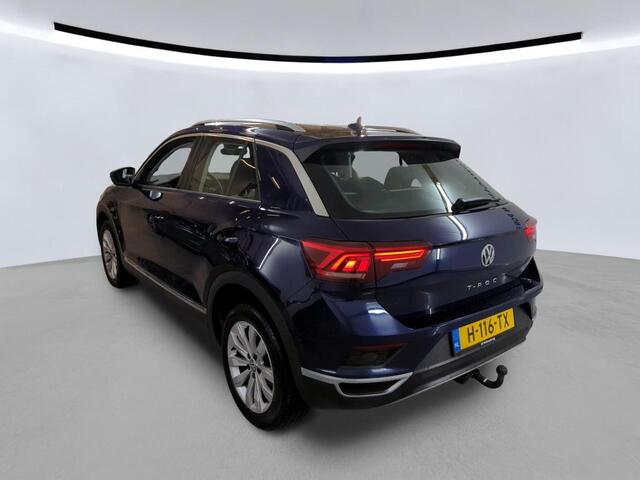Volkswagen T-Roc 1.5 TSI Sport / AUTOMAAT/ TREKHAAK/ LED/ DIGITAL DASHBOARD/ ADAPT. CRUISE/ NAVI/ CLIMA