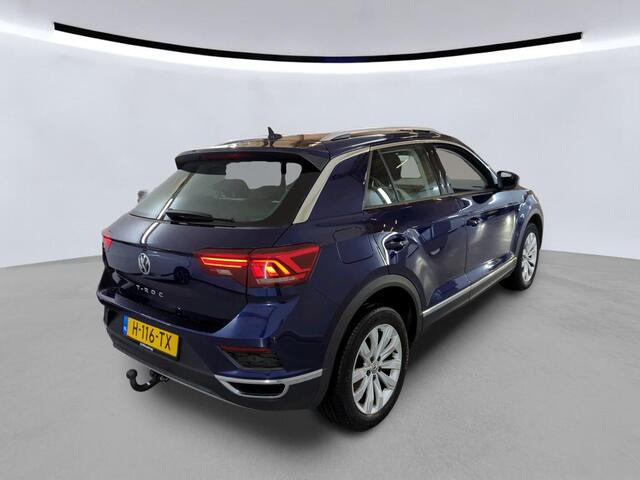 Volkswagen T-Roc 1.5 TSI Sport / AUTOMAAT/ TREKHAAK/ LED/ DIGITAL DASHBOARD/ ADAPT. CRUISE/ NAVI/ CLIMA