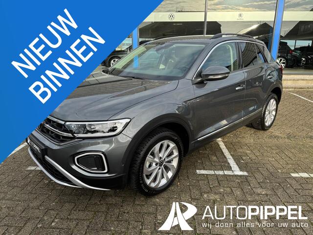 Volkswagen T-Roc 1.5 TSI Style | DSG | 150pk | Trekhaak | ACC | App Conn. | Virt. diplay | Mooi!