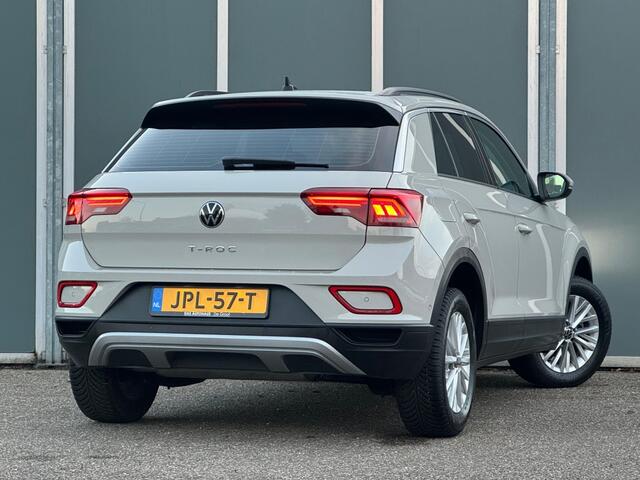 Volkswagen T-Roc 1.5TSI 150pk DSG Life | Climate | Trekhaak