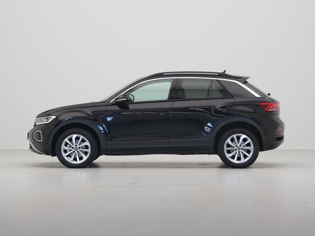 Volkswagen T-Roc 1.5 TSI 150pk DSG Navigatie Camera Acc Carplay Parkassist Argon
