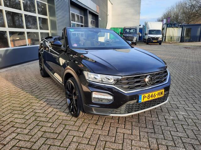 Volkswagen T-Roc 1.0 TSI Style Navigatie, 19" velgen. Cabrio
