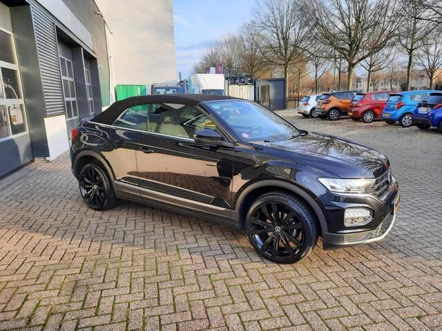 Volkswagen T-Roc 1.0 TSI Style Navigatie, 19" velgen. Cabrio