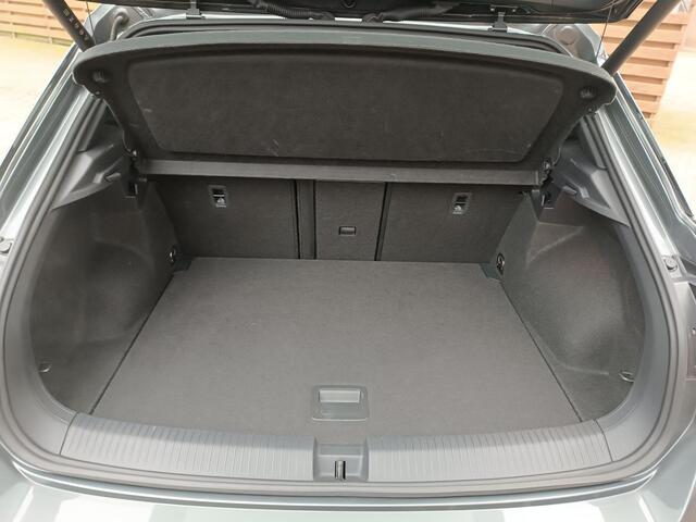 Volkswagen T-Roc 1.5 TSI R-Line Business, Blackstyle