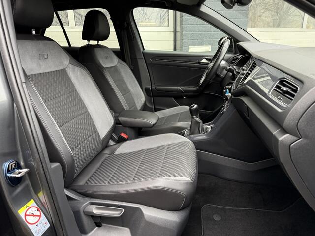 Volkswagen T-Roc 1.5 TSI Sport 2x R-Line
