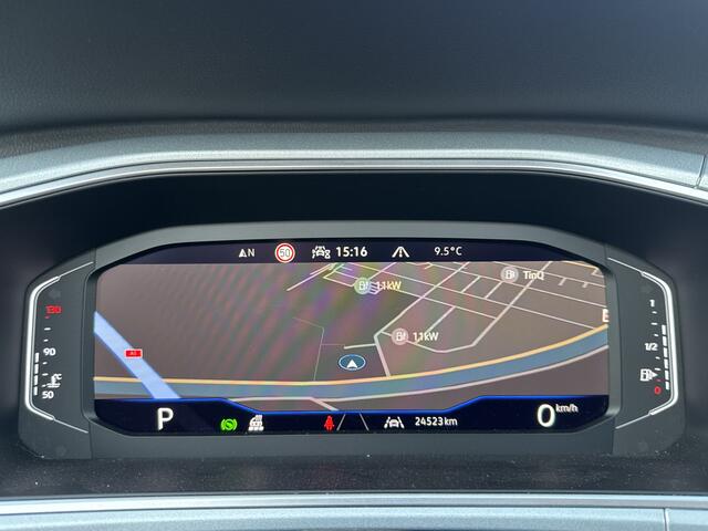 Volkswagen T-Roc Cabrio 1.5 TSI 150PK DSG STYLE LEDER/NAVI/IQ-LIGHT