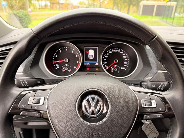 Volkswagen TIGUAN 1.5 TSI Comfortline Business