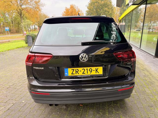 Volkswagen TIGUAN 1.5 TSI Comfortline Business
