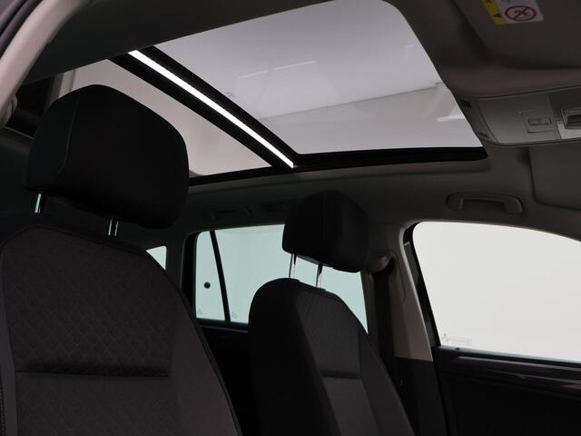 Volkswagen TIGUAN 1.4 TSI 150 PK 4MOTION DSG AUT. + PANORAMA | ADAPTIVE CRUISE | CARPLAY | TREKHAAK 2000KG