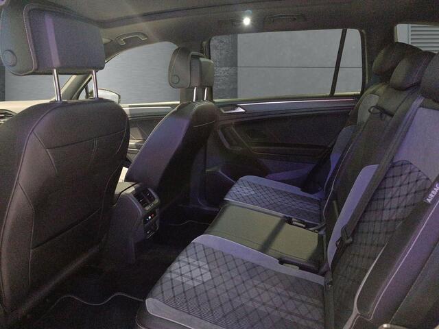 Volkswagen TIGUAN Allspace 2.0 TDI 200PK 4Motion R-Line ACC PANORAMADAK 360 CAMERA TREKHAAK