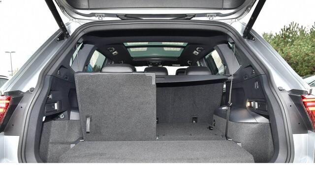 Volkswagen TIGUAN Allspace 2.0 TDI 200PK 4Motion R-Line 7-zitter ACC PANORAMADAK 360 CAMERA TREKHAAK