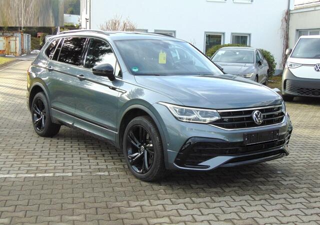 Volkswagen TIGUAN Allspace 2.0 TDI 200 PK 4Motion R Line Black Style ACC Camera Trekhaak Standkachel 19 Inch
