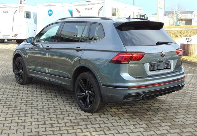Volkswagen TIGUAN Allspace 2.0 TDI 200 PK 4Motion R Line Black Style ACC Camera Trekhaak Standkachel 19 Inch