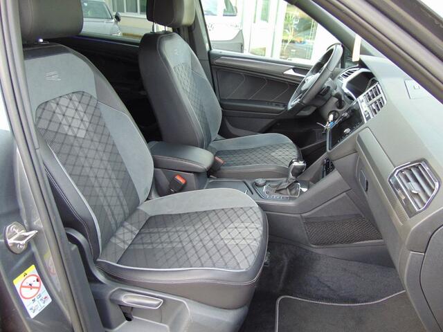 Volkswagen TIGUAN Allspace 2.0 TDI 200 PK 4Motion R Line Black Style ACC Camera Trekhaak Standkachel 19 Inch