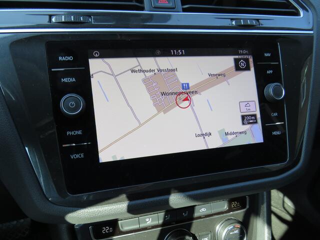 Volkswagen TIGUAN 1.5 TSI 150Pk DSG ACT Comfortline EXE * Rijklaarprijs incl. garantie * Automaat * Parkeersensoren V+A * Navigatie * Adapt. Cruise