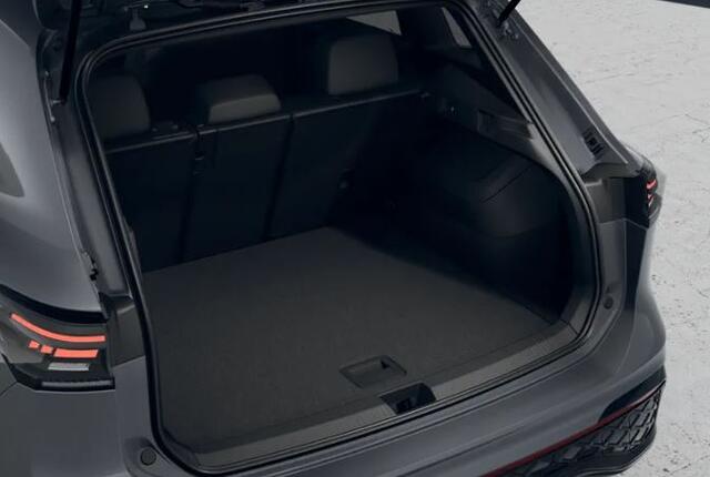 Volkswagen TIGUAN 1.5 eHybrid R-Line Edition !!!Profiteer ook van 2.000 EURO inruilpremie!!!