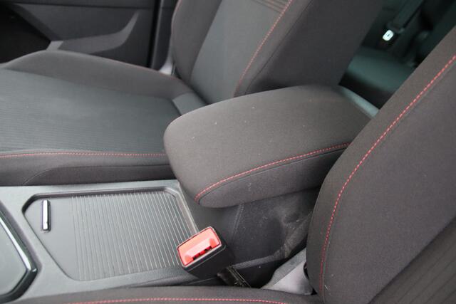 Volkswagen TIGUAN 1.4 TSI 150pk Comf. Business DSG, Carplay/Camera, winter pakket, trekhaak Aanbieding!