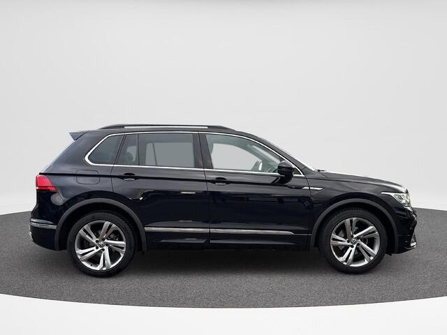 Volkswagen TIGUAN 1.5 TSI R-Line | 150 Pk | Pano dak | Trekhaak | Navi | Clima | Virtual Dash |