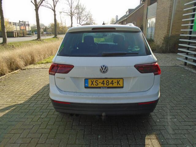 Volkswagen TIGUAN 1.5 TSI Comfortline Business