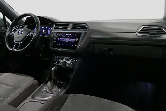 Volkswagen TIGUAN 1.4 TSI ACT Business R / Orig. Nederlands / R-line / Black Style / 20" Suzuka LMV / Panoramadak / LED koplampen / Stoelmassage / Stoelverwarming / Virtual Cockpit / Achteruitrijcamera / Adapt. Cruise / Elek. achterklep / Apple Carplay-Android Auto / DAB
