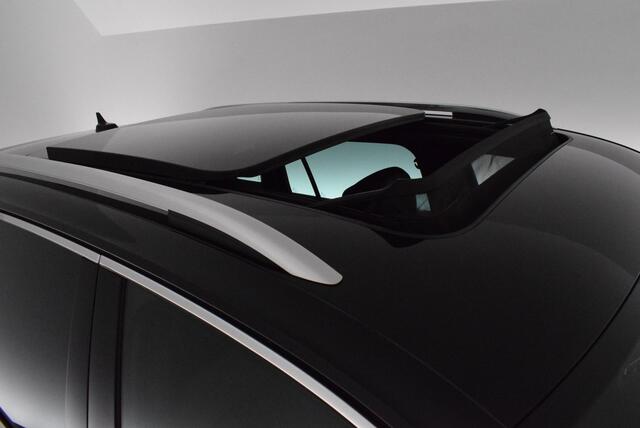 Volkswagen TIGUAN 1.5 TSI 150pk DSG R-Line Business+ Camera Keyless Stoelverwarming Virtual Cockpit Panoramadak Navigatie