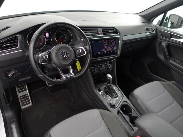 Volkswagen TIGUAN 2.0 TSI 4Motion R Line Aut- Panoramadak, Carplay, Camera, Ada Cruise, Dynamic Select, Park Pilot