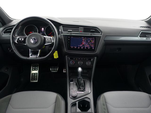 Volkswagen TIGUAN 2.0 TSI 4Motion R Line Aut- Panoramadak, Carplay, Camera, Ada Cruise, Dynamic Select, Park Pilot