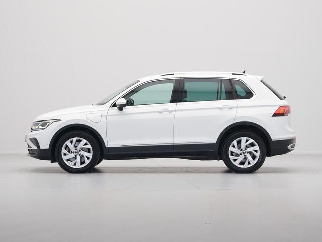 Volkswagen TIGUAN 1.4 TSI 245pk eHybrid Elegance Navigatie Camera Matrix Led Stoelverwarming 230