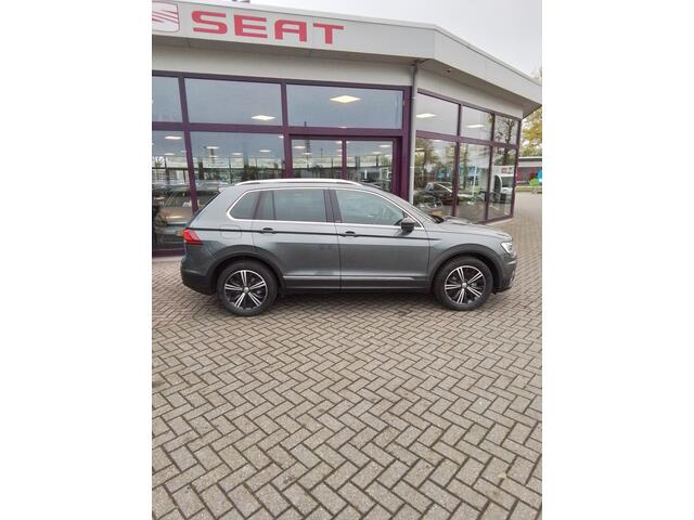 Volkswagen TIGUAN 1.5 TSI ACT Comfortline Business
