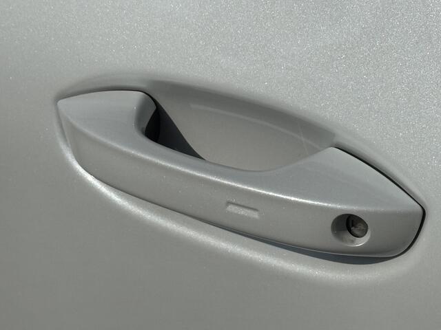 Volkswagen TIGUAN 1.5 eHybrid Life Edition Trekhaak | keyless | 18" | stoel en stuurverwarming