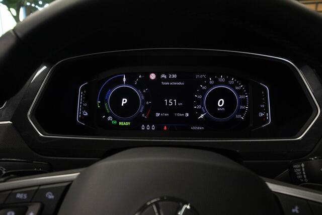 Volkswagen TIGUAN 1.4 TSI eHybrid Elegance Exclusive | Panoramadak |