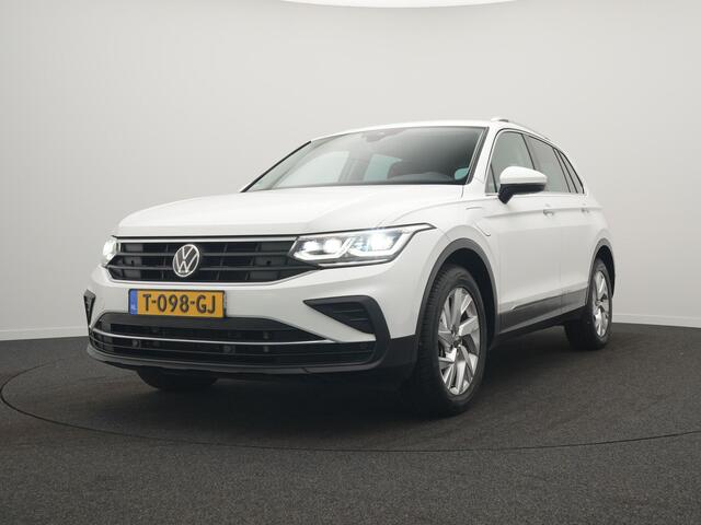 Volkswagen TIGUAN 1.4 TSI eHybrid R-Line Business+ - RIJKLAARPRIJS - Stuur- en Stoelverwarming - Achteruitrijcamera