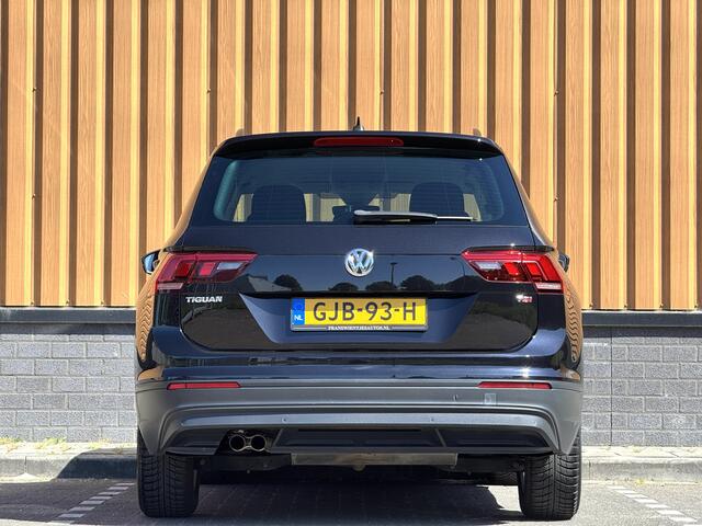 Volkswagen TIGUAN 1.4 TSI ACT Comfortline Business | Adaptive Cruise Control | Parkeersensoren | Elektrische Achterklep | Lane Assist | DAB | Bluetooth | Stop&Go |