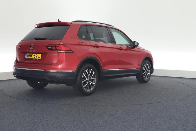 Volkswagen TIGUAN 1.4 TSI 245pk eHybrid Life Stoelverwarming Virtual Cockpit Navigatie