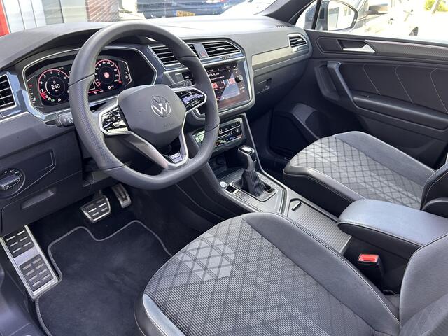Volkswagen TIGUAN 1.5 TSI 110kW DSG R-Line | Pano | Trekhaak | Virtual | LED | Keyless |