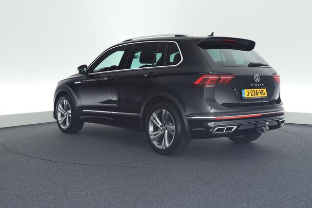 Volkswagen TIGUAN 1.5 TSI 150pk DSG R-Line Business+ Trekhaak Keyless Virtual Cockpit Navigatie